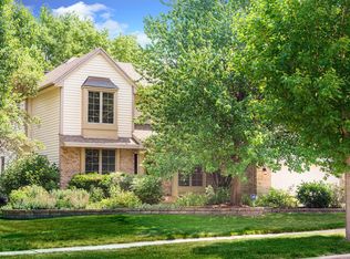 1026 Foxpointe Dr, Sycamore, IL 60178