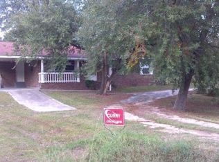 100 Spaulding Dr, Mc Rae, GA 31055