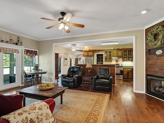 15th image of this home