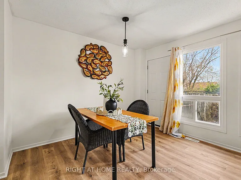 980 Gulf Pl #207 — Photo 11