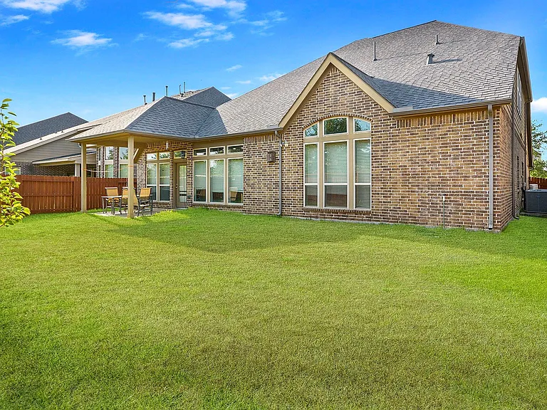27815 Colonial Point Dr — Photo 39