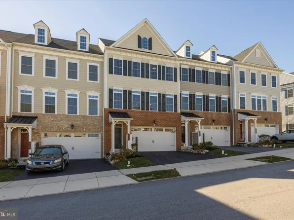 831 Stonecliffe Rd, Malvern, PA 19355