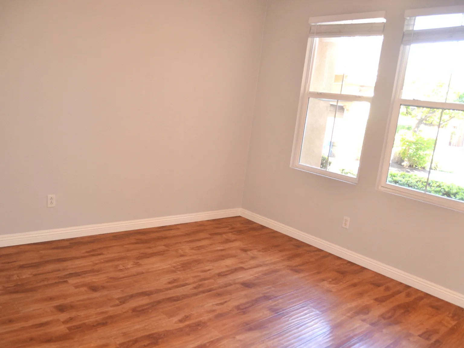 2 bed, 2.5 bath, 1246 sqft, $3,450 — Photo 2