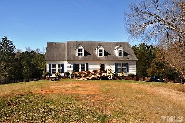 1st image of 584 Hidden Creek Ln