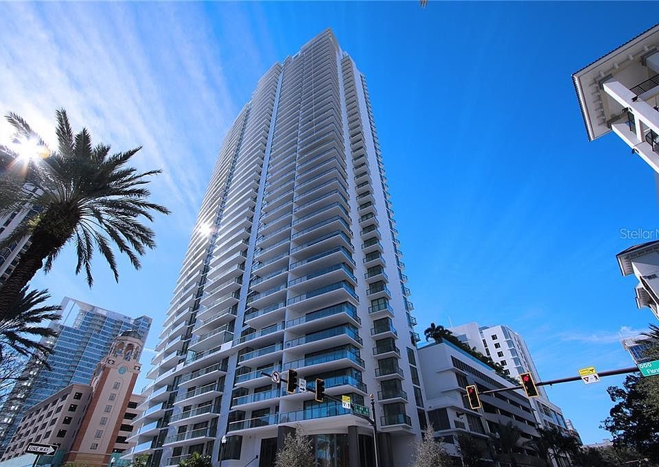 1st image of 100 1st Ave N Unit 1103