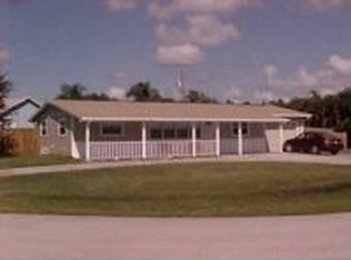 802 Floraland Ave, Sebastian, FL 32958