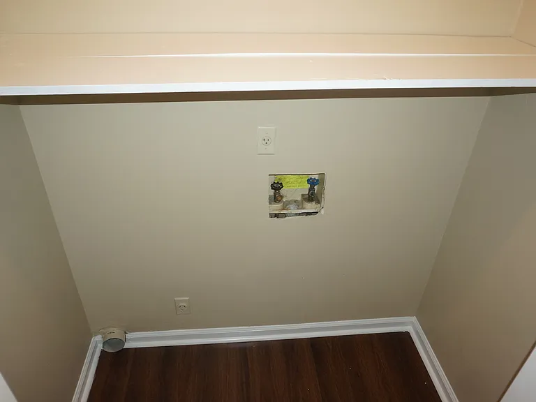 6525 Castle Creek Ln — Photo 16