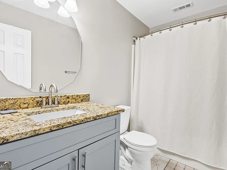 7155 Laurel Creek Dr — Photo 16
