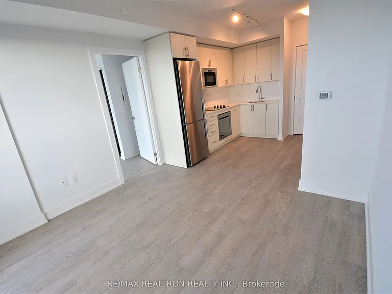 2550 Simcoe St N #1505 — Photo 3