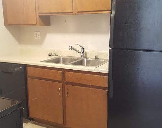 5th image of 2320 S Grand Blvd APT 100