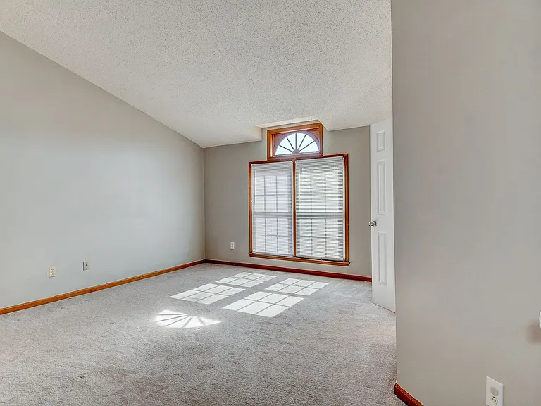 4206 Minnard Ct — Photo 21
