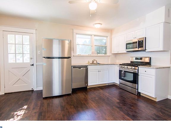 5th image of 1208 Hollywood Ave