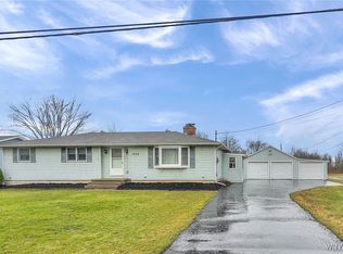 7098 Witmer Rd, North Tonawanda, NY 14120