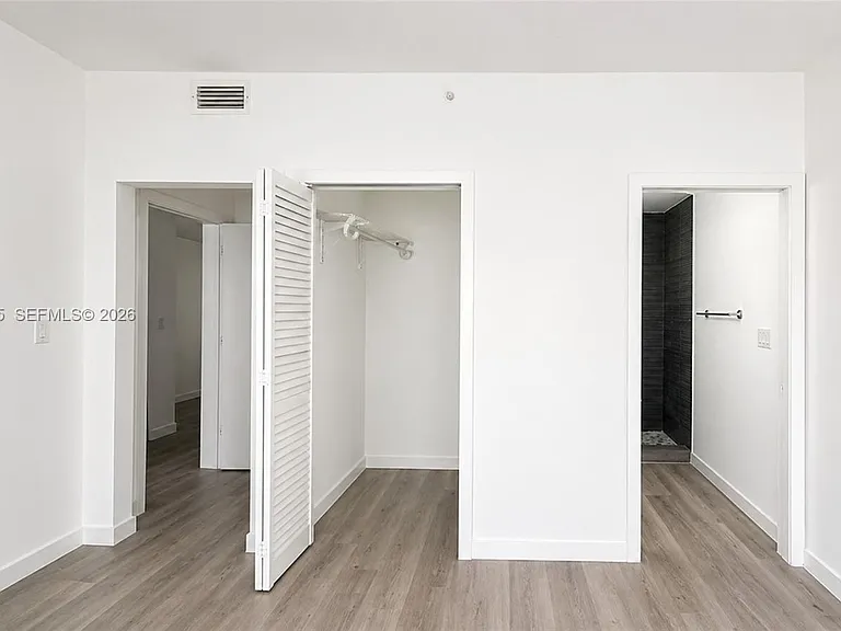 820 15th St #103 — Photo 11