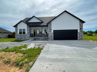 635 Boardwalk, Seymour, MO 65746