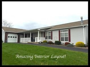 8 Beverly Dr, Myerstown, PA 17067