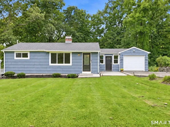 149 Lakeside Boulevard East, Waterbury, CT 06708