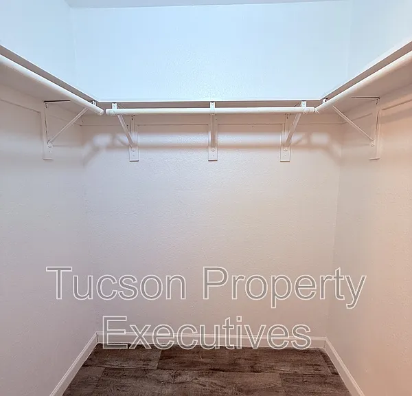 3810 E Monte Vista Dr #110 — Photo 21