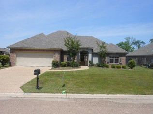 4246 Summerton Dr, Byram, MS 39272