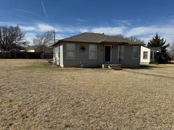 1401 Turner St, Borger, TX 79007