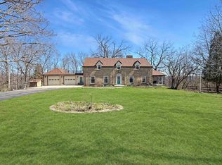 897 Tomahawk Dr, Oregon, IL 61061