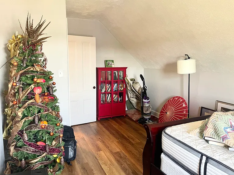 14 Oak St #3 — Photo 6