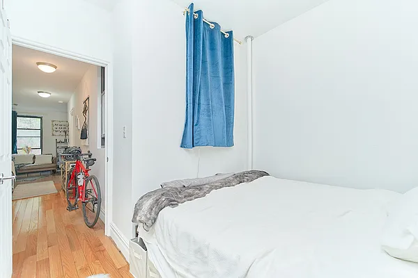 Rented by Living New York | media 11