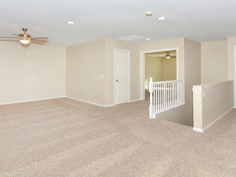 9535 Scottville Ct — Photo 13
