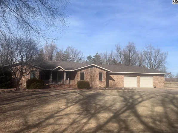 1114 W Hoover Rd, Kingman, KS 67068