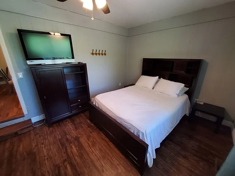 1231 Village Dr — Photo 18