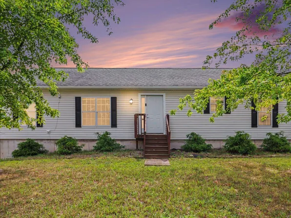 14743 Jefferson Rd, Morley, MI 49336
