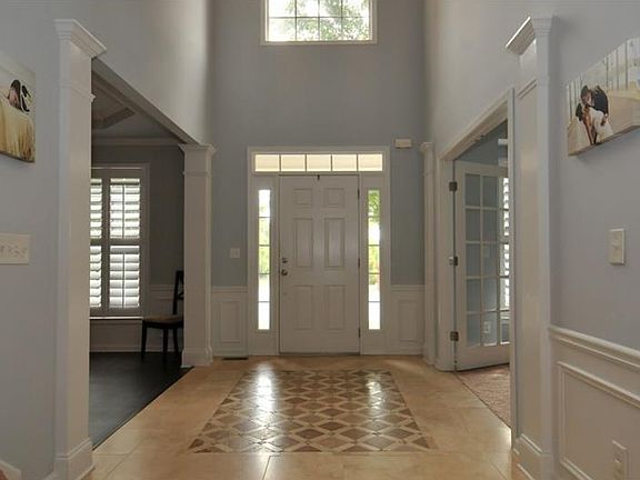 2nd image of 230 Tyler Dr