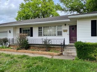 238 Fairview Ave, Blackwell, OK 74631
