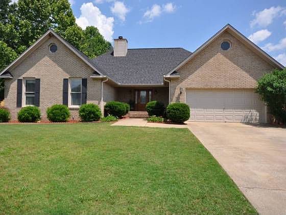 1st image of 1238 Meadow Park Dr SE