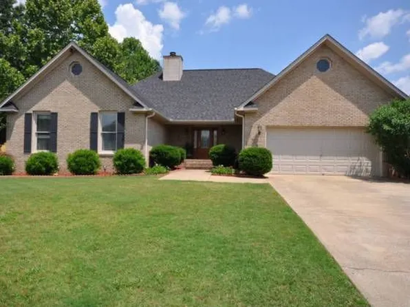 1238 Meadow Park Dr SE, Huntsville, AL 35803