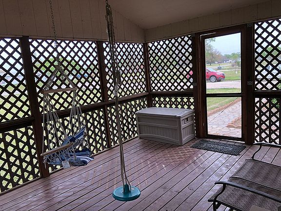 Screened in front porch