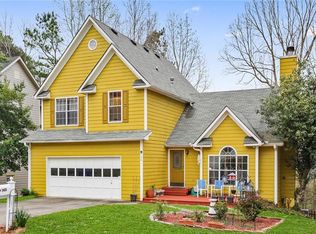 140 Paris Dr, Lawrenceville, GA 30043