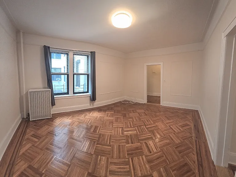 19839 32nd Ave #B6 — Photo 4