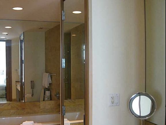 3rd image of 1395 Brickell Ave #2912