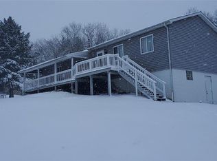 120 Leech Ln, Beaver Falls, PA 15010