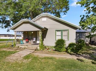 824 S California Ave, Atoka, OK 74525