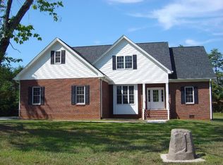 111 Carmon Dr, Stoneville, NC 27048