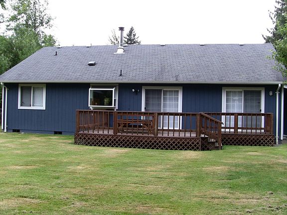3rd image of 12511 209th Avenue Ct E