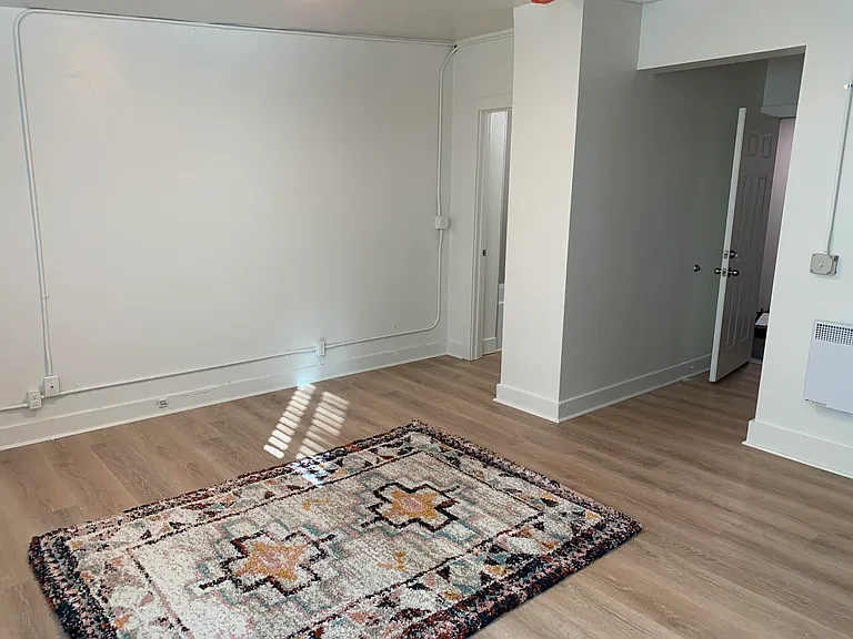 1314 I St #3 — Photo 9