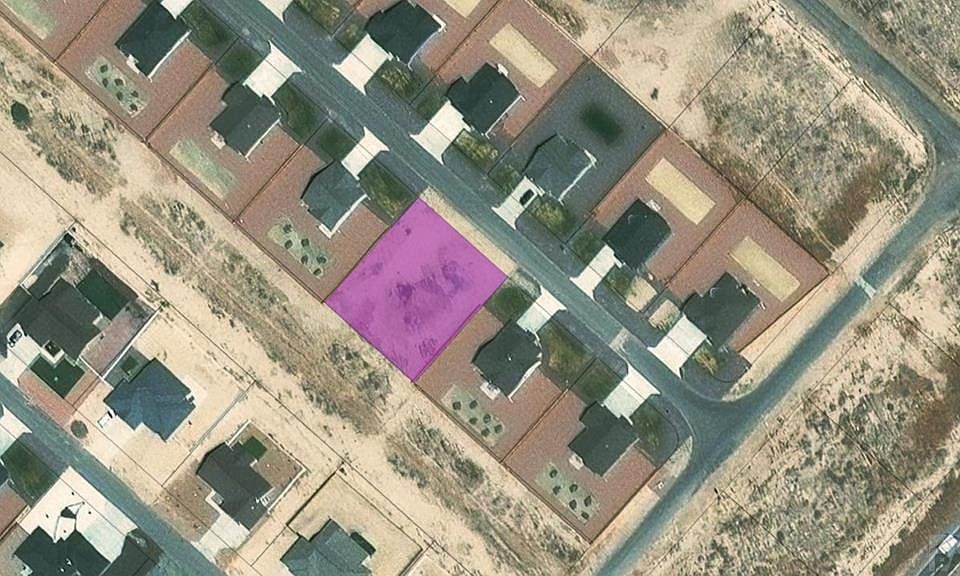 1st image of 834 E Maybell Dr