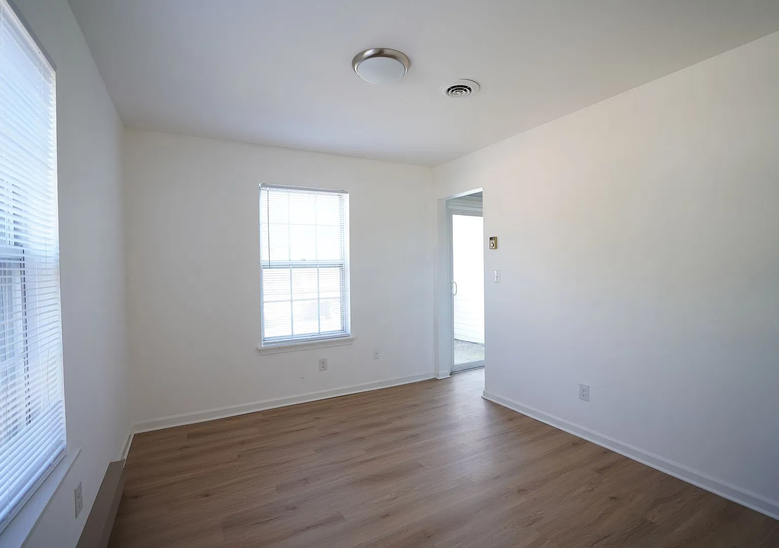 501 Harris Road — Photo 3