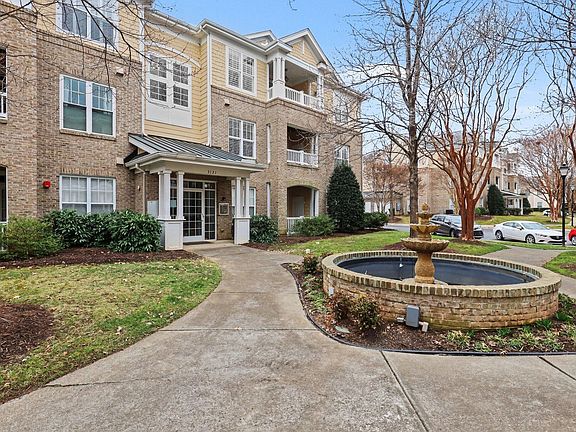 2nd image of 3121 Hemlock Forest Cir APT 203