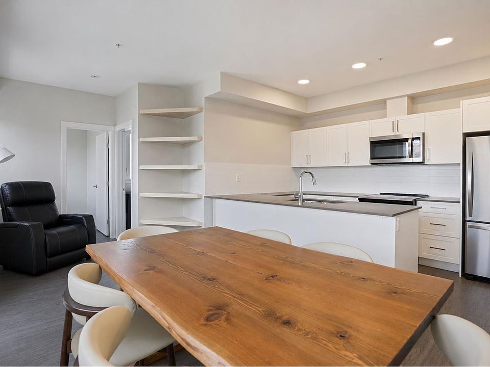 1st image of 2843 Jacklin Rd #608