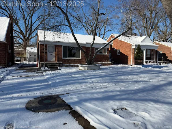 11761 Hazelton, Redford, MI 48239