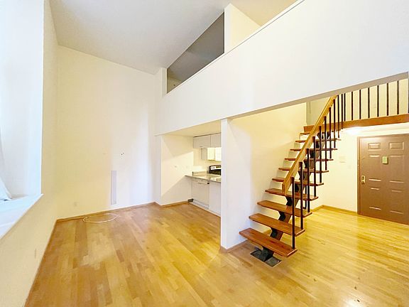 2nd image of 371 Madison St APT 118